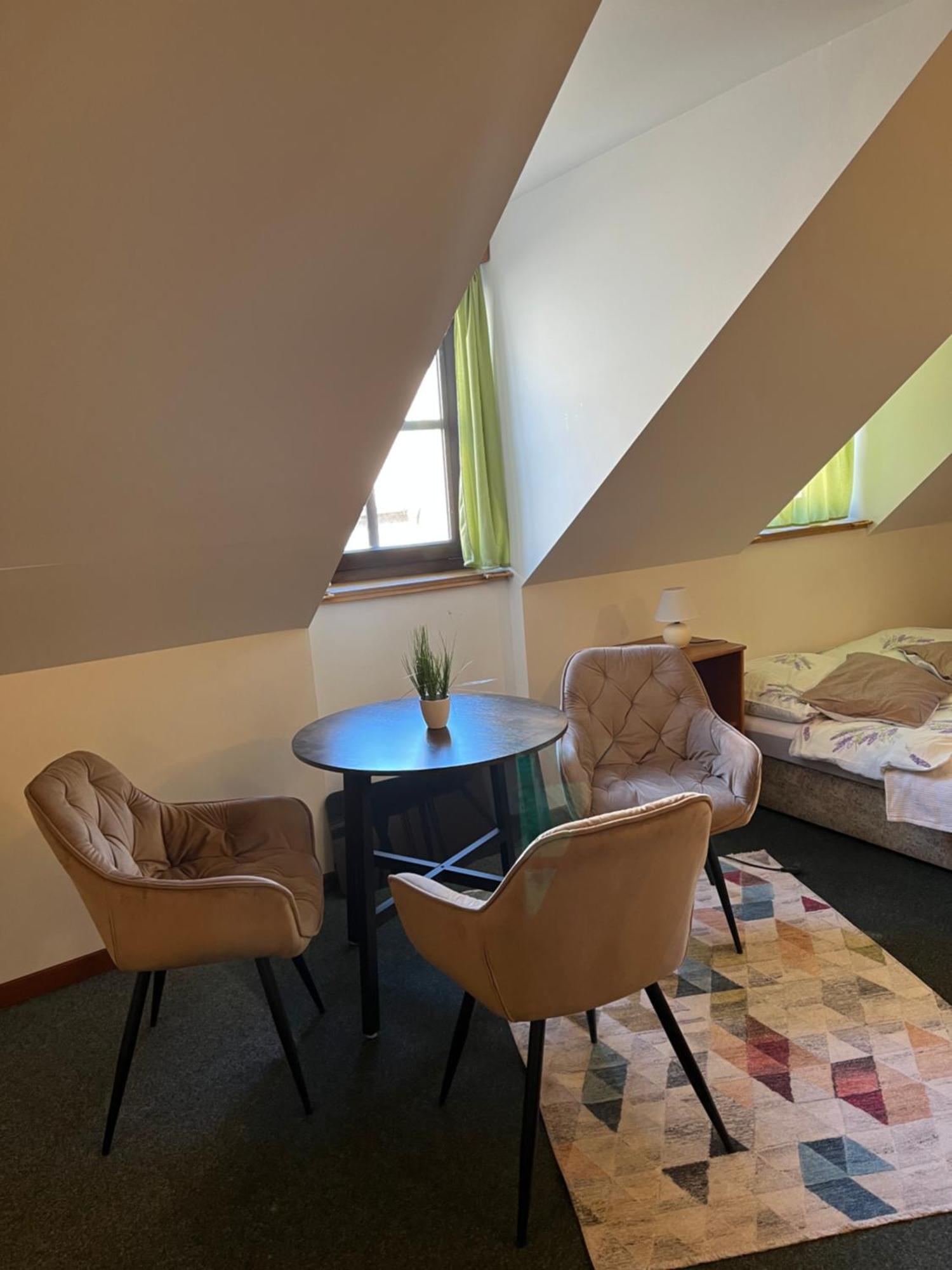 Apartmany Baroko Броумов Екстер'єр фото
