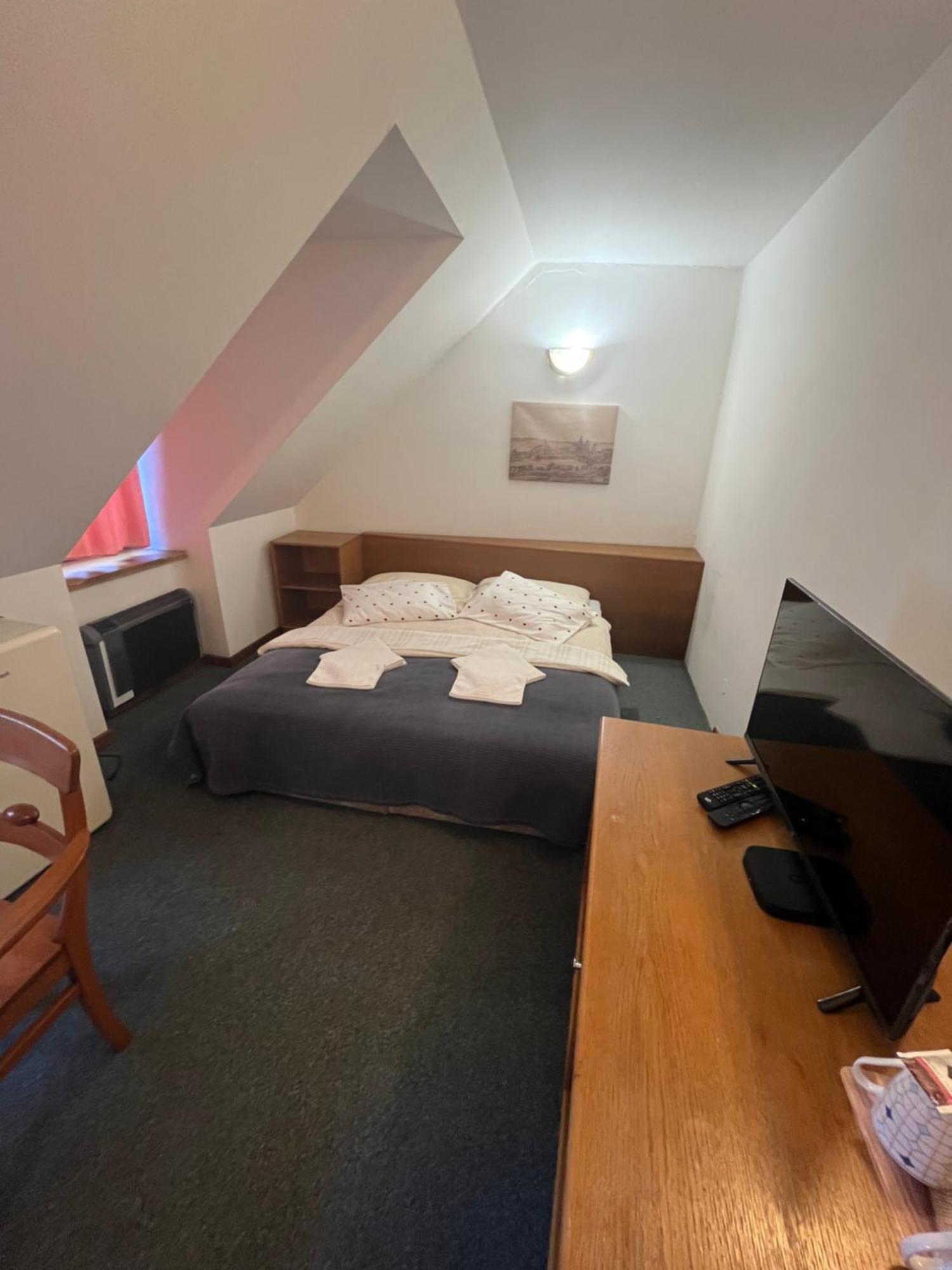Apartmany Baroko Броумов Екстер'єр фото